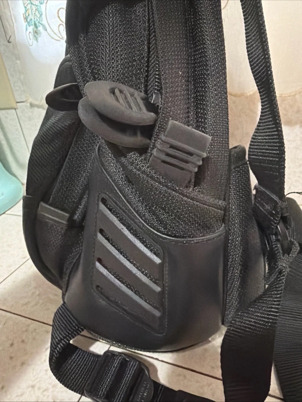 Tumi T2 Black Ballistic Nylon Multi Compartment Travel Rucksack waist pack